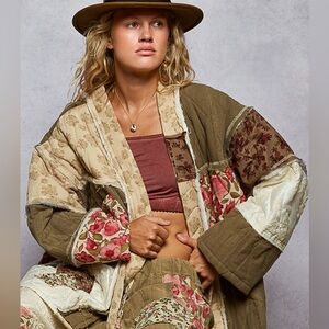 POL Bohemian Floral Patchwork Kimono Jacket
